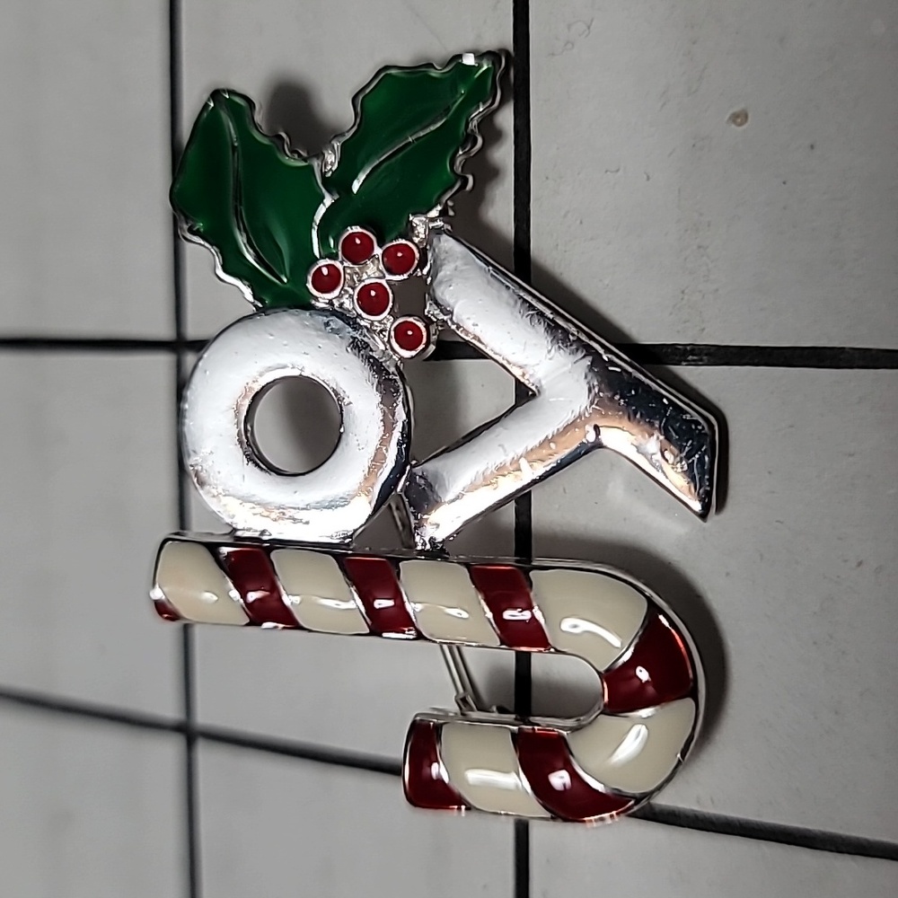 JOY Pin - Picture 3 of 3